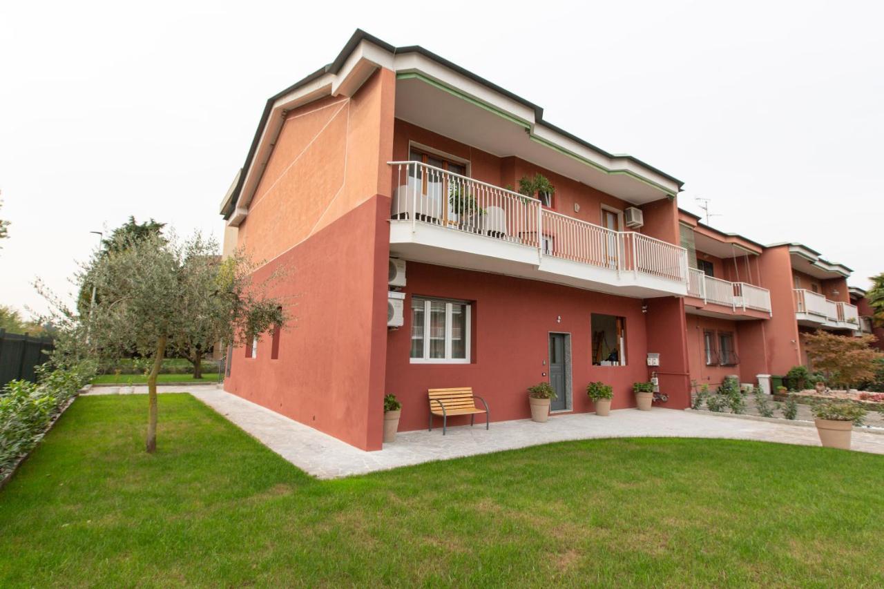 Relax Nel Verde Segrate Exterior foto